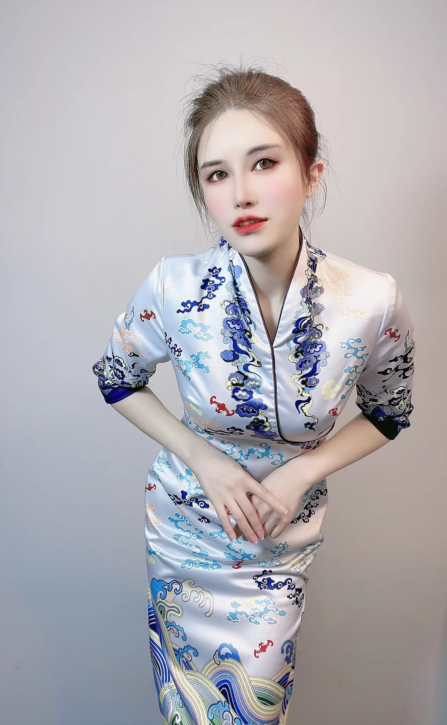 鹿八岁baby_No_089_海航中式旗袍空姐_28P,1V_1_35GB tg@simisebaisi 【丝足阁】004.webp